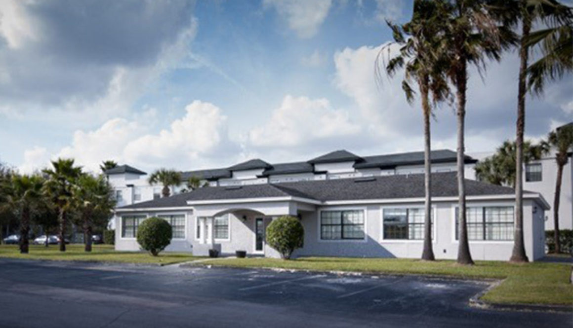 Palm Square 2